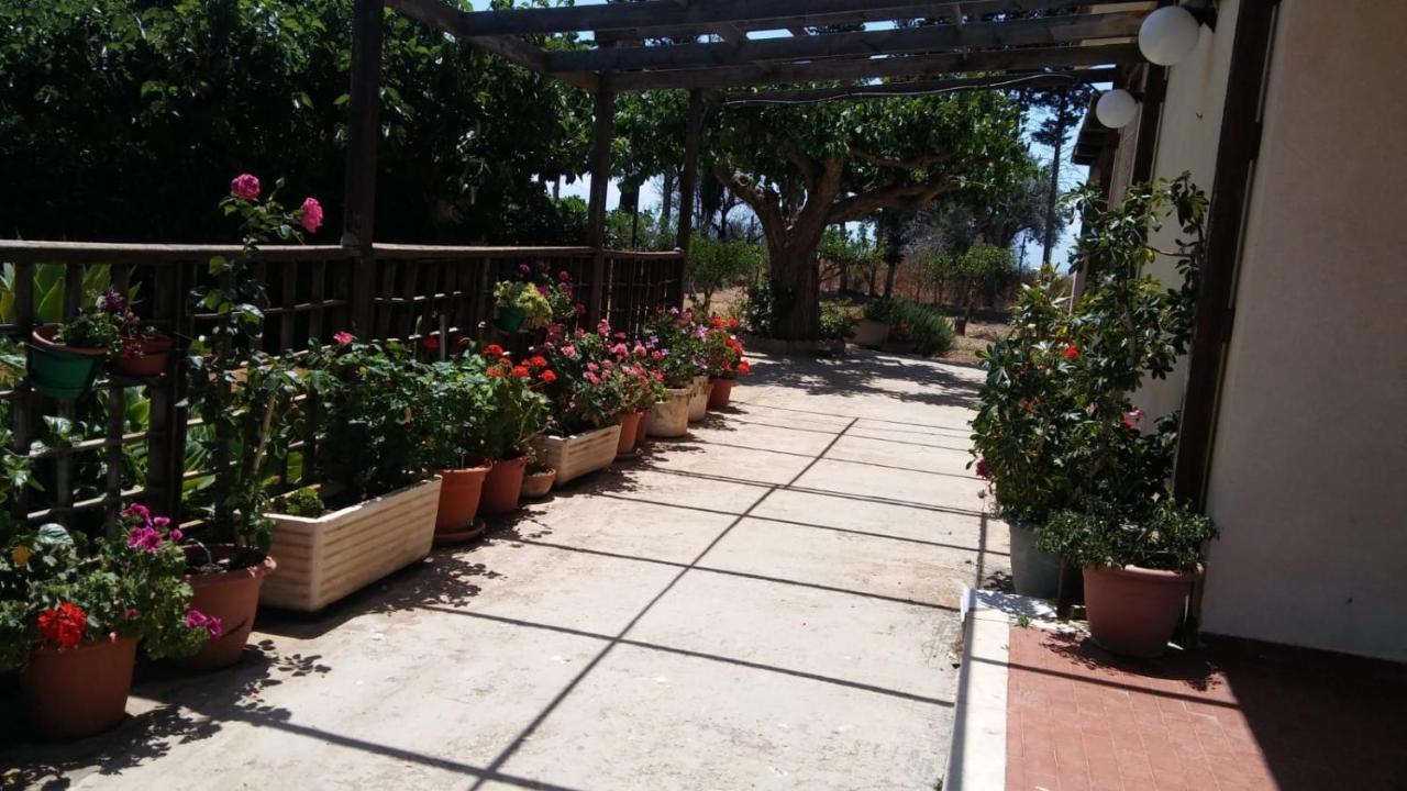 Il Gazebo Bed & Breakfast Scoglitti Luaran gambar